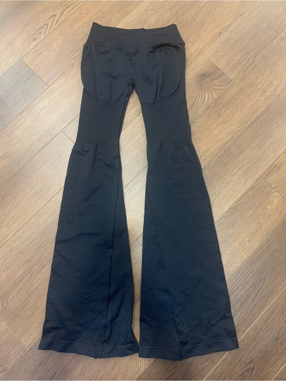 Black Women's Flare Yoga Pants - High Waist Bootcut